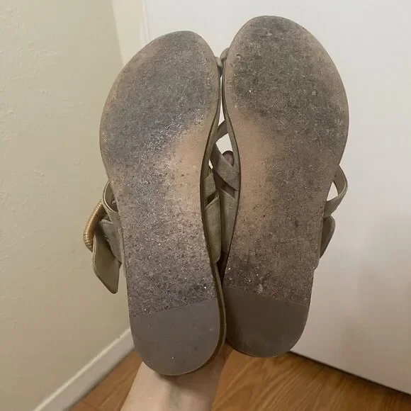 VERONICA BEARD Tan suede leather thong buckle slip on sandals size 8 - Picture 5 of 7